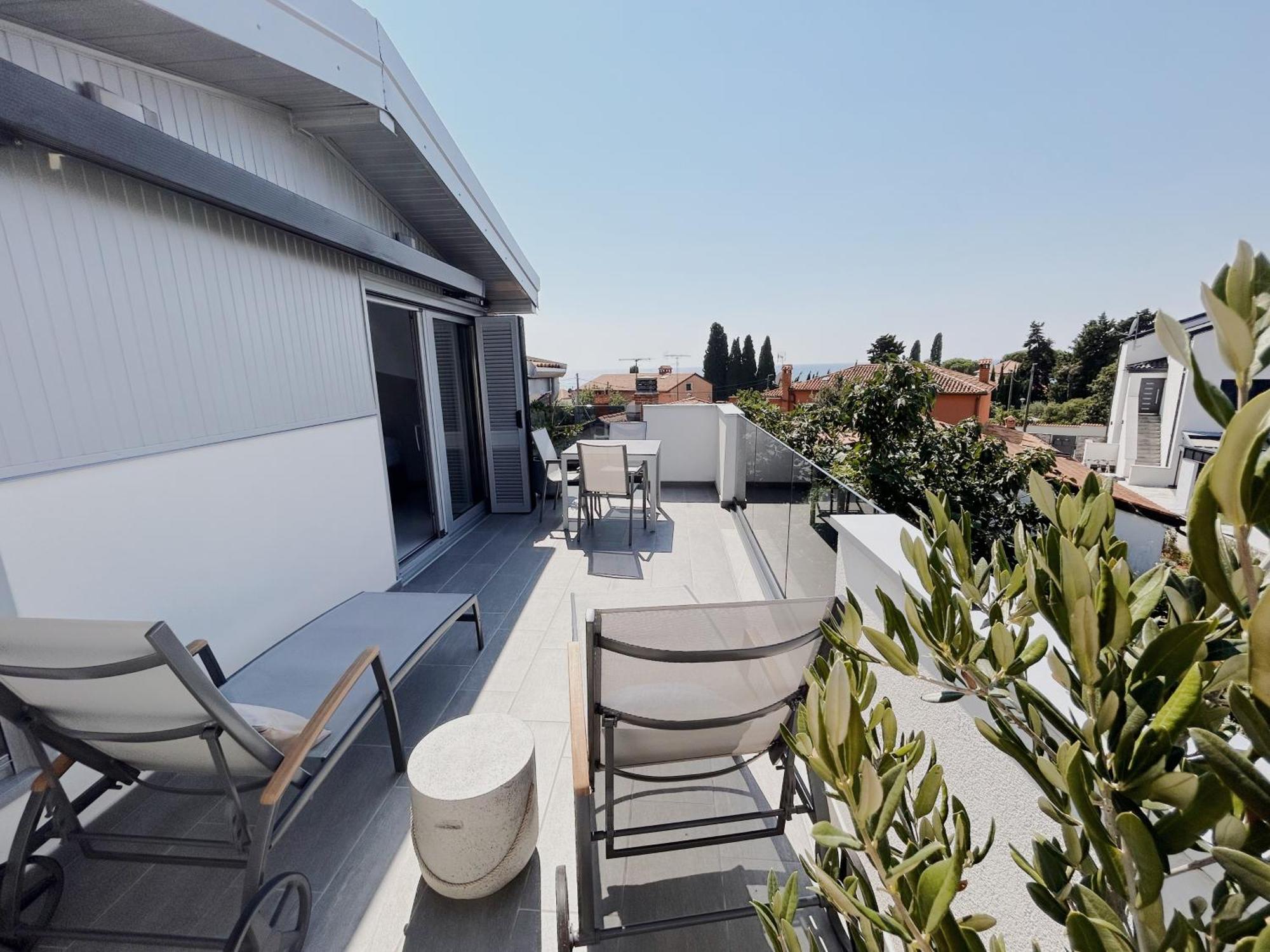 Sunny House Apartment Zambratija  Bagian luar foto